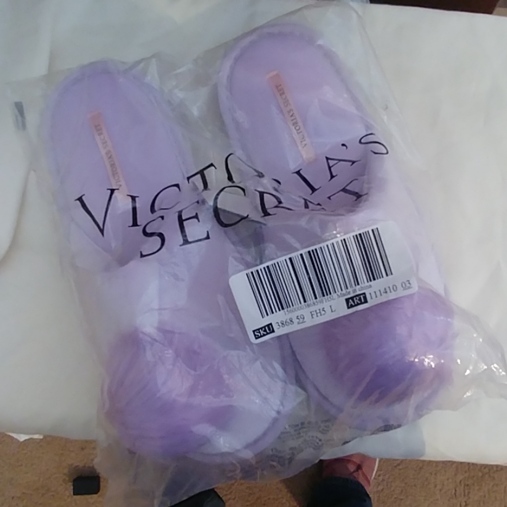 Slippers